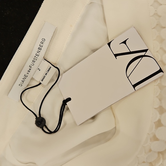 💕DIANE VON FURSTENBERG DVF💕 Tiana Lace Floral Skirt ~ White 2 NWT - Picture 15 of 16